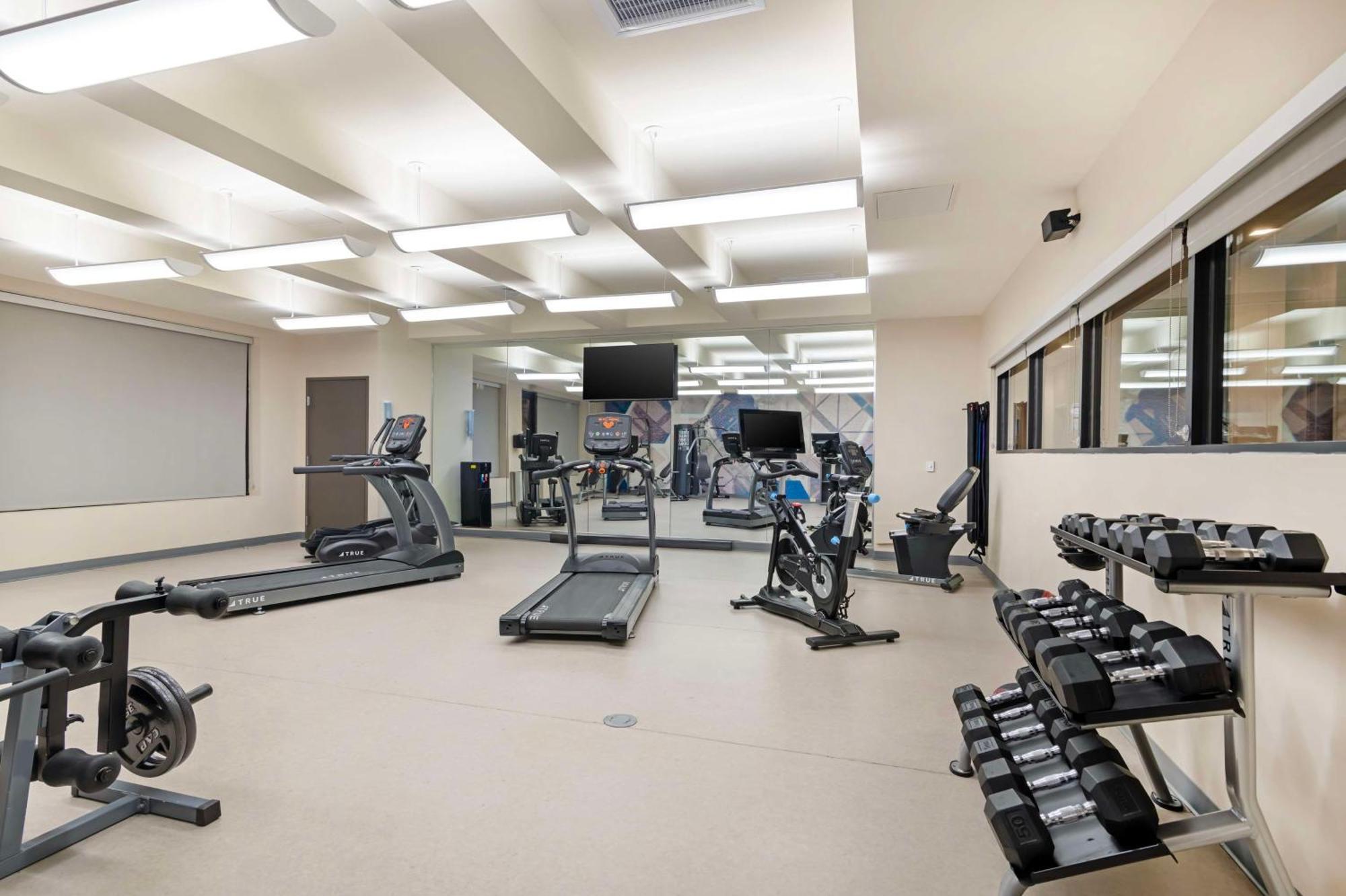 Best Western Plus Executive Residency Rigby'S Water World Hotel Warner Robins Exterior photo
